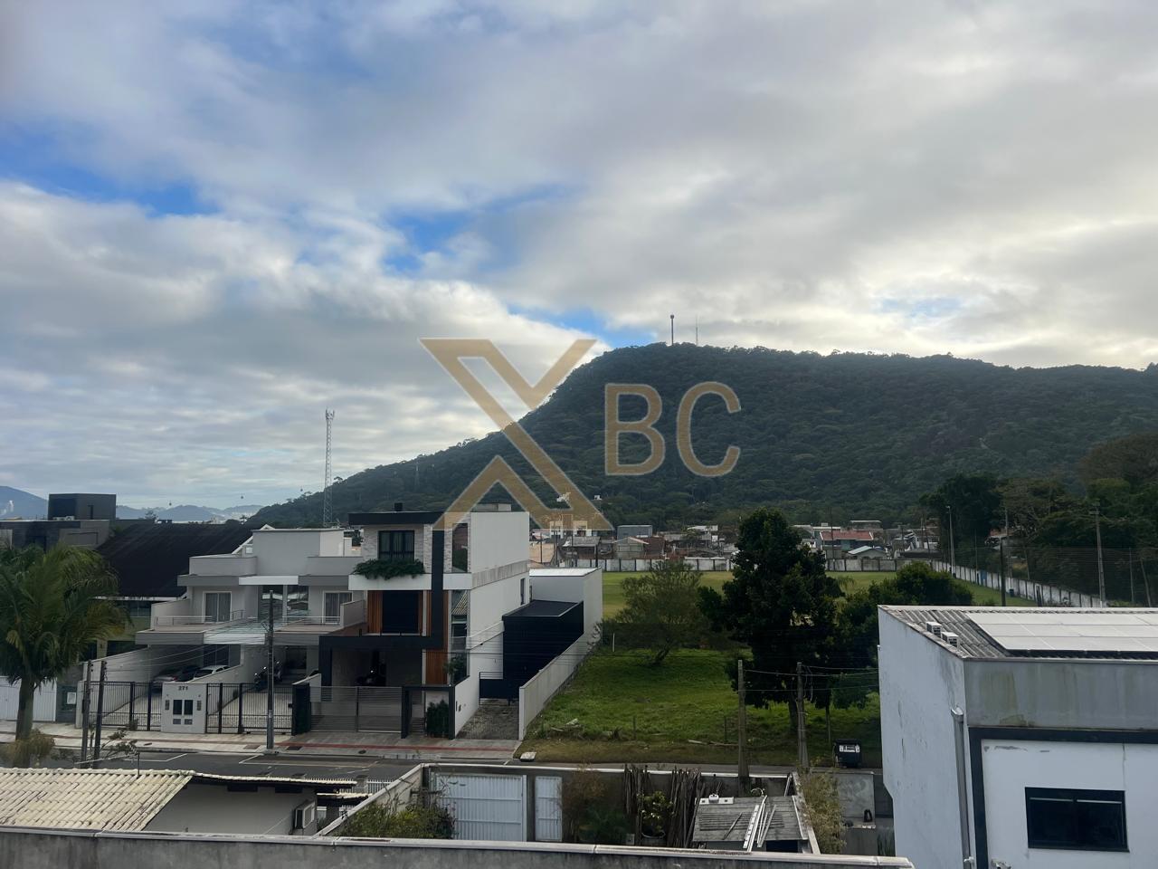 Edifício Porto Marseille – Apartamento Duplex no Bairro da Barra, Balneário Camboriú
