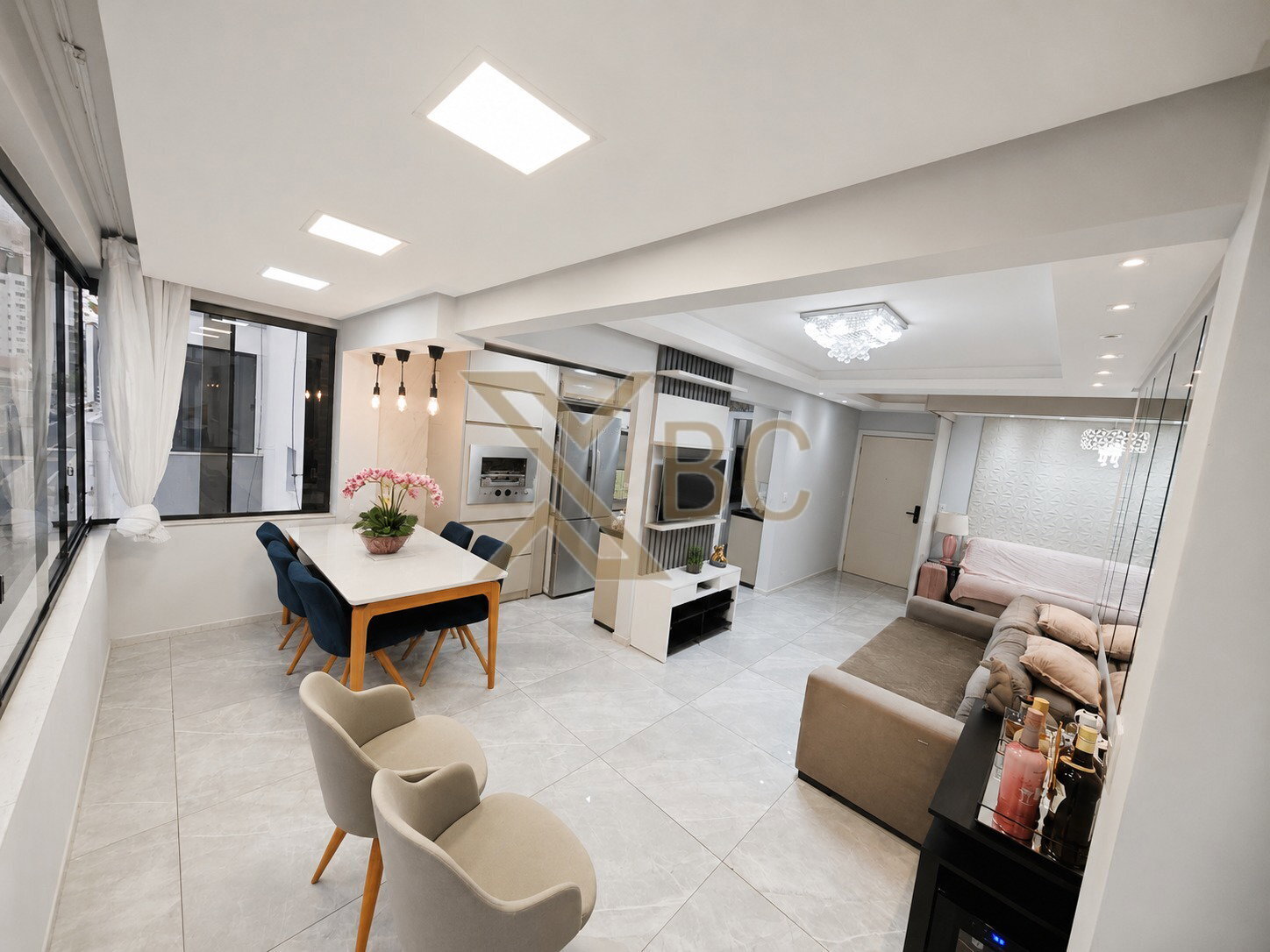 Condomínio Residencial Maria Júlia – Apartamento à Venda no Centro de Balneário Camboriú