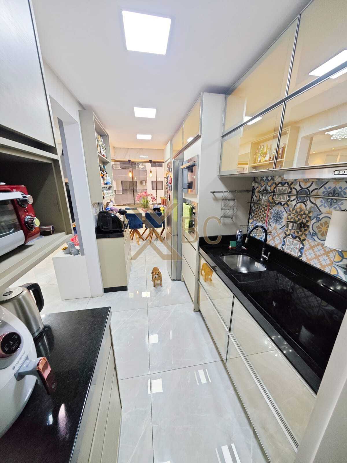 Condomínio Residencial Maria Júlia – Apartamento à Venda no Centro de Balneário Camboriú