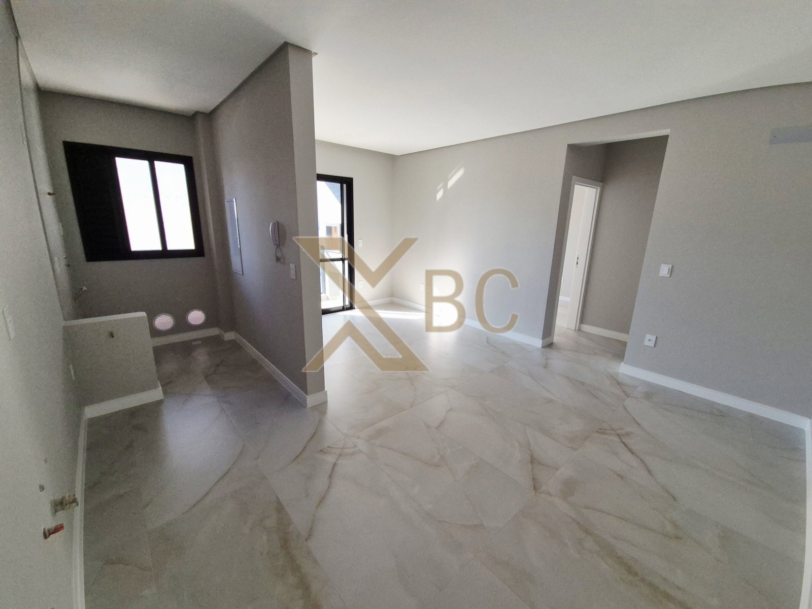 Apartamento à venda 1 suíte na Praia Brava