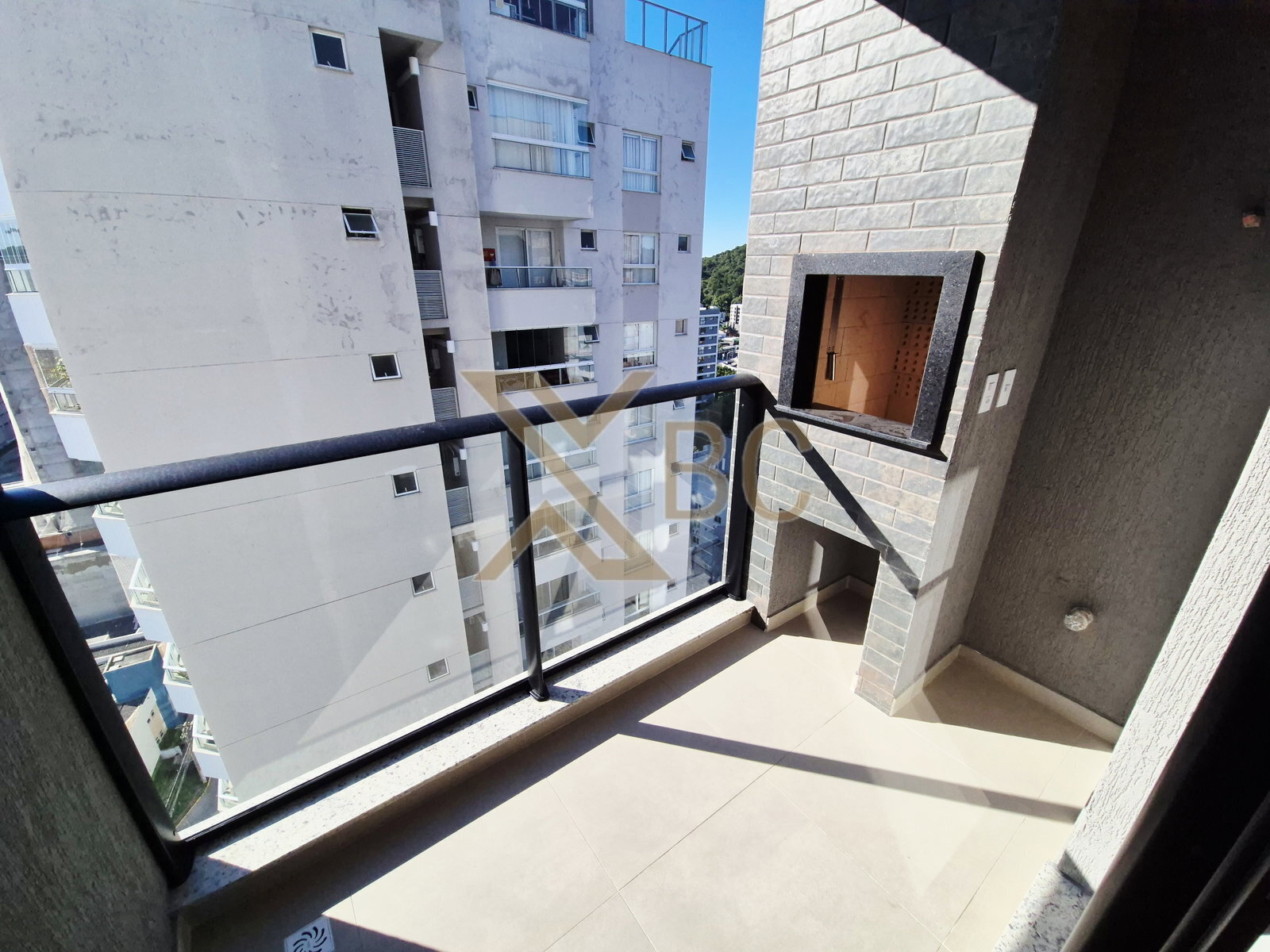 Apartamento à venda 1 suíte na Praia Brava