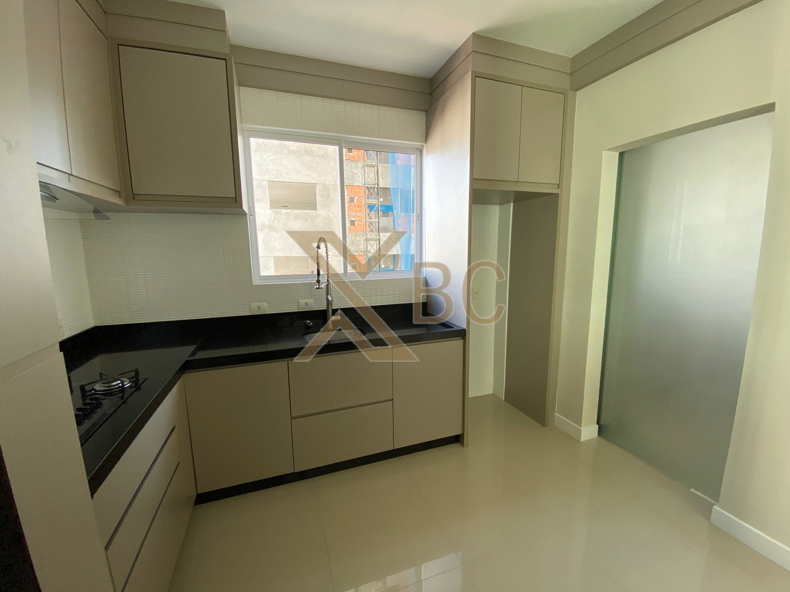 Apartamento à venda 1 suíte no Centro