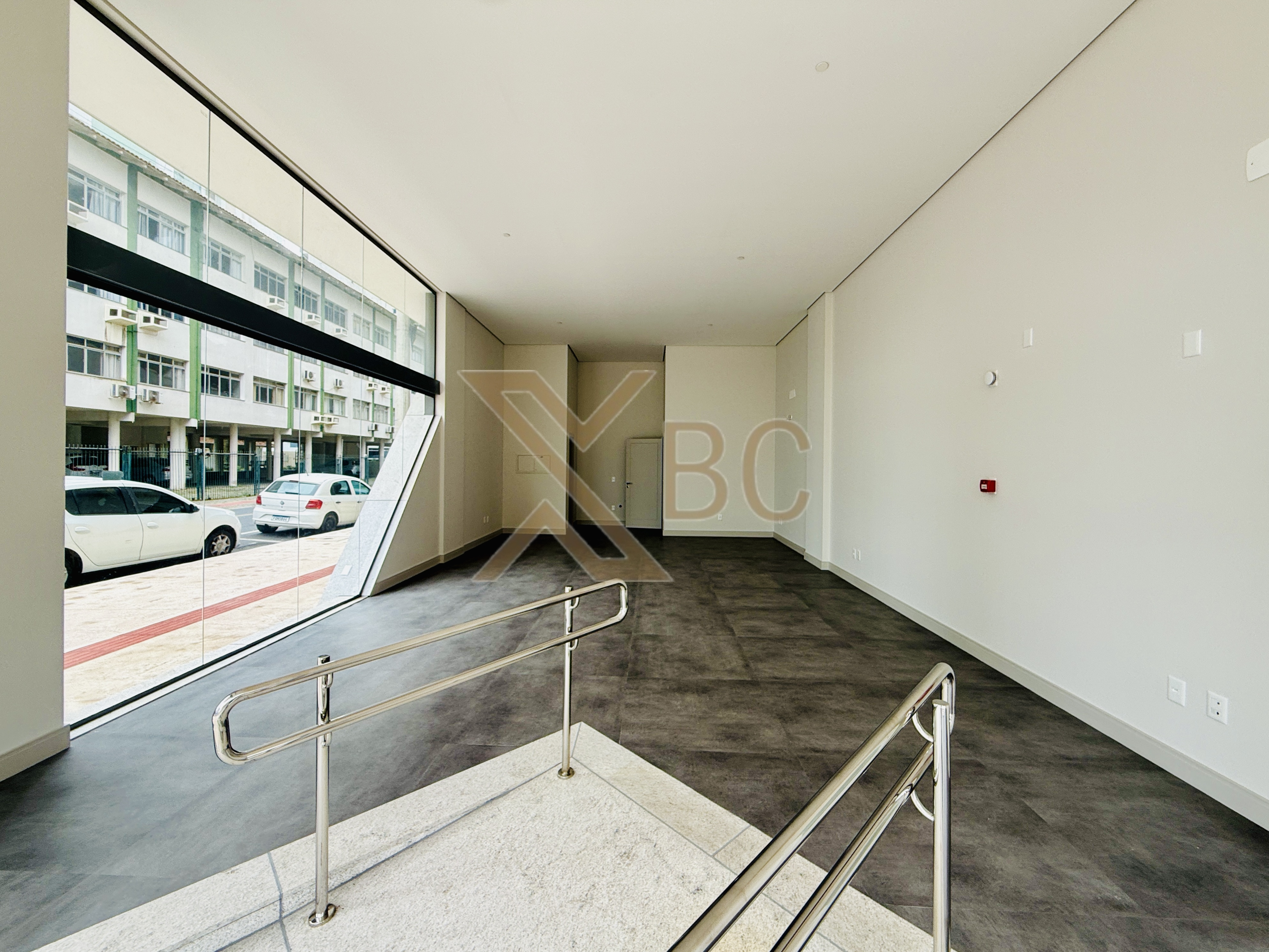 Tonino Lamborghini Residences - Salas comerciais de alto padrão na Barra Sul de Balneário Camboriú