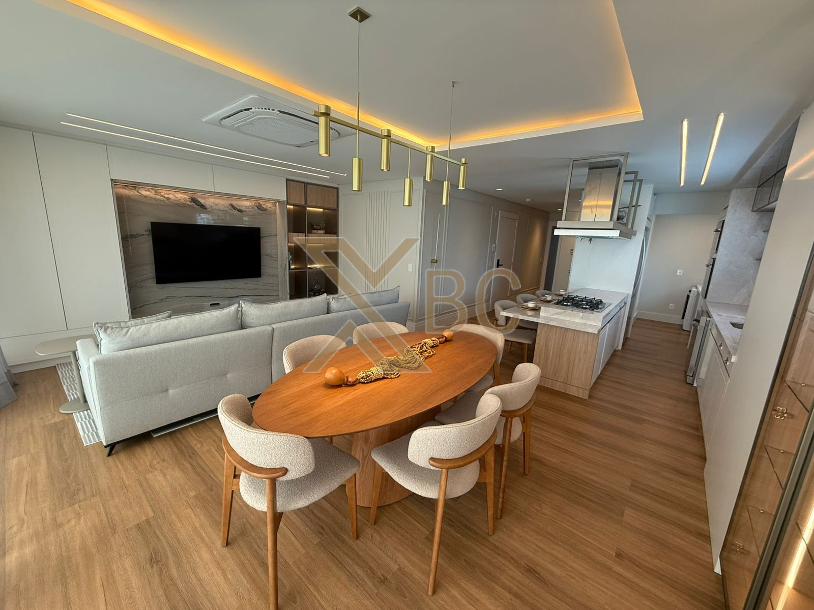 Skyline Tower - Apartamento à venda 3 suítes no Pioneiros