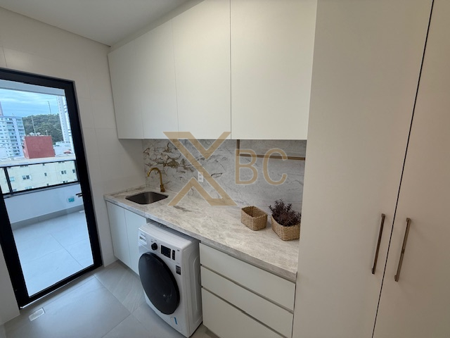 Edifício Torre de Booz - Apartamento à venda 4 suítes em Pioneiros