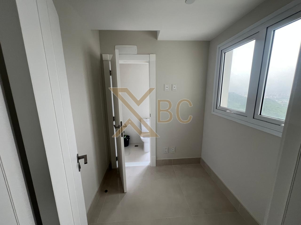 One Tower - Apartamento à venda 4 suítes no Centro