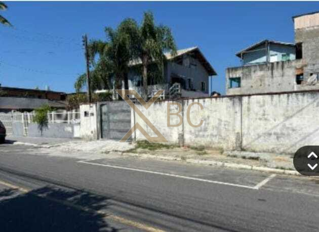 Área à venda 300m² nos Municípios