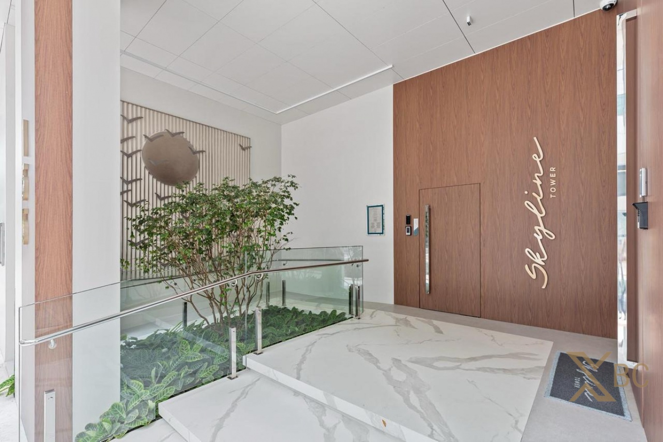 Apartamento com quatro suítes, sendo uma master e três vagas de garagem à venda na Barra Norte em Balneário Camboriú!