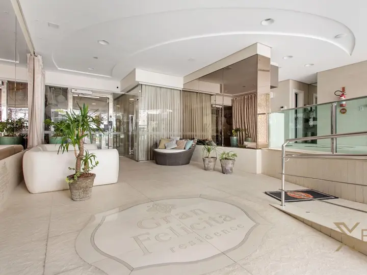 Gran Felicitá - Apartamento Frente Mar com 4 Suítes para alugar no Centro de Balneário Camboriú