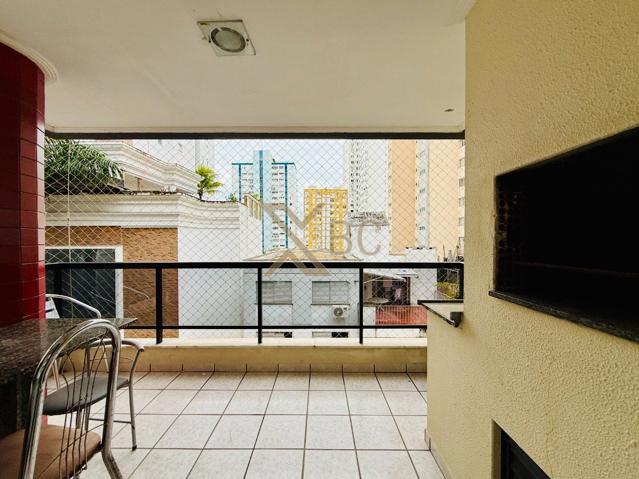 Apartamento Duplex à Venda no Residencial Natalia - Centro de Balneário Camboriú