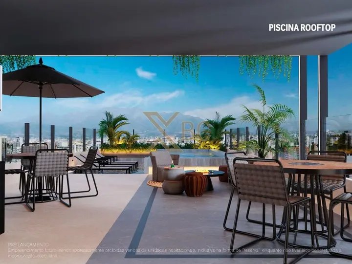 Apartamento à venda no Holmes Residence em construção no Centro de Balneário Camboriú
