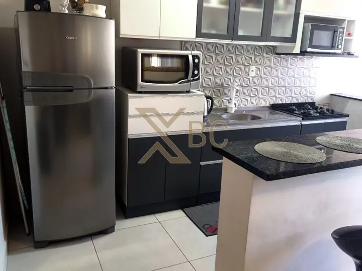 Edifício Mar Vermelho no Bairro Nações em Balneário Camboriú - Apartamento à Venda em Localização Estratégica