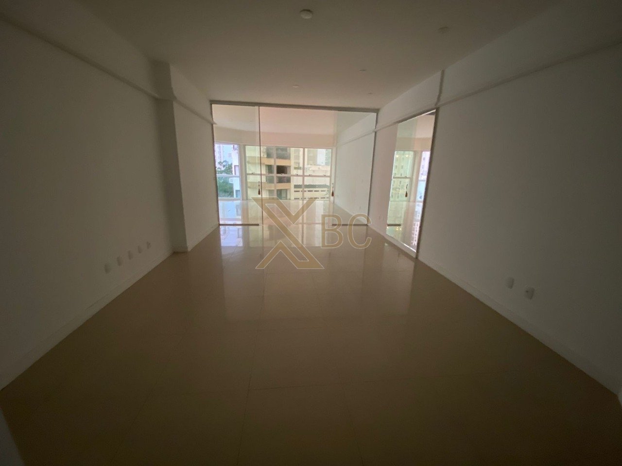 Villa Florence FG - Apartamento com 3 suítes em Balneário Camboriú