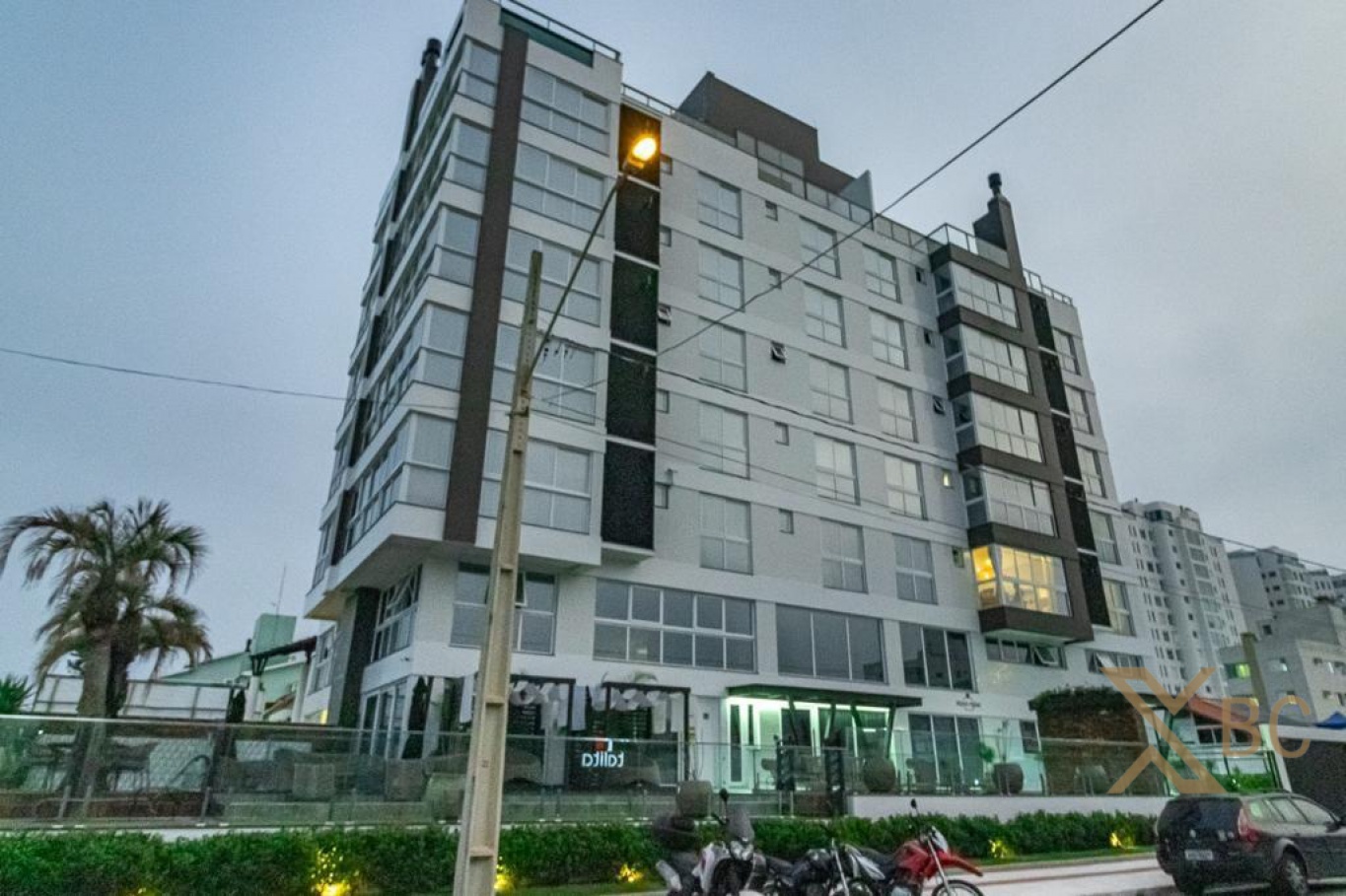 Brava Prime - Apartamento Frente Mar com 3 Suítes à Venda na Praia Brava