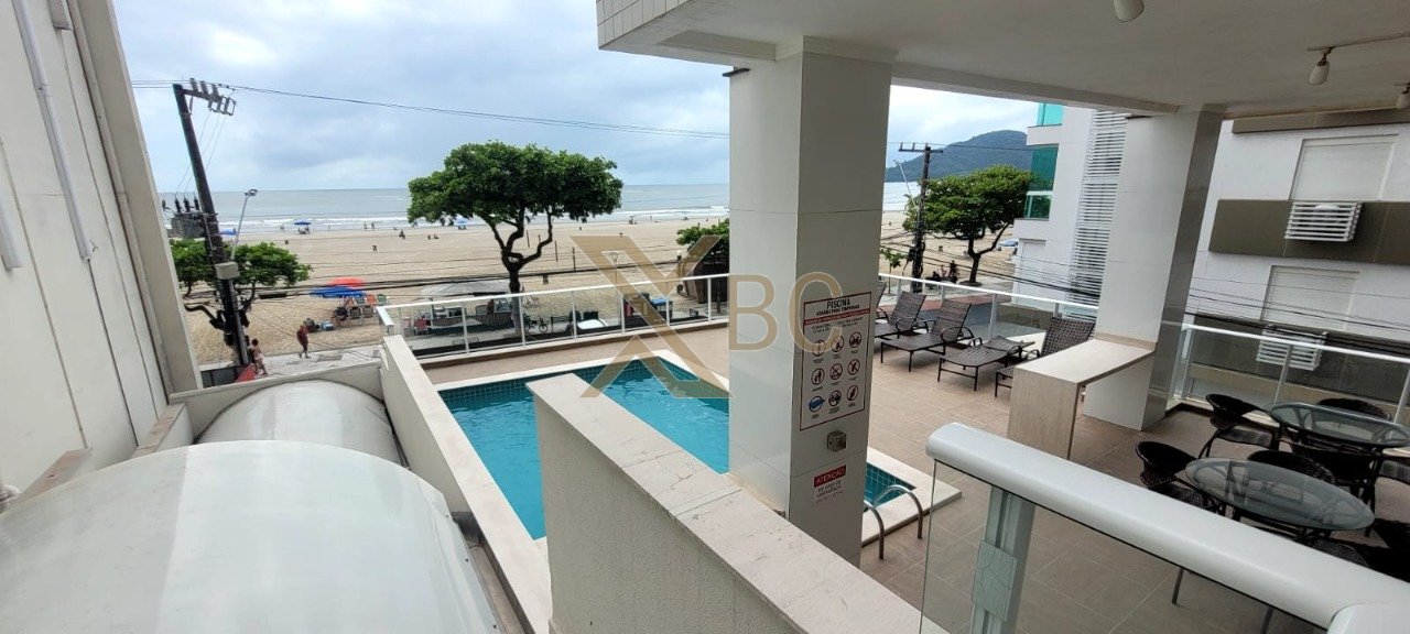 Apartamento à venda na Avenida Atlântica - 3 quartos com vista mar no Centro de Balneário Camboriú