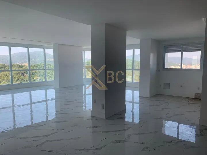 Edifício Marina Beach Tower - Apartamento de Alto Padrão em Balneário Camboriú