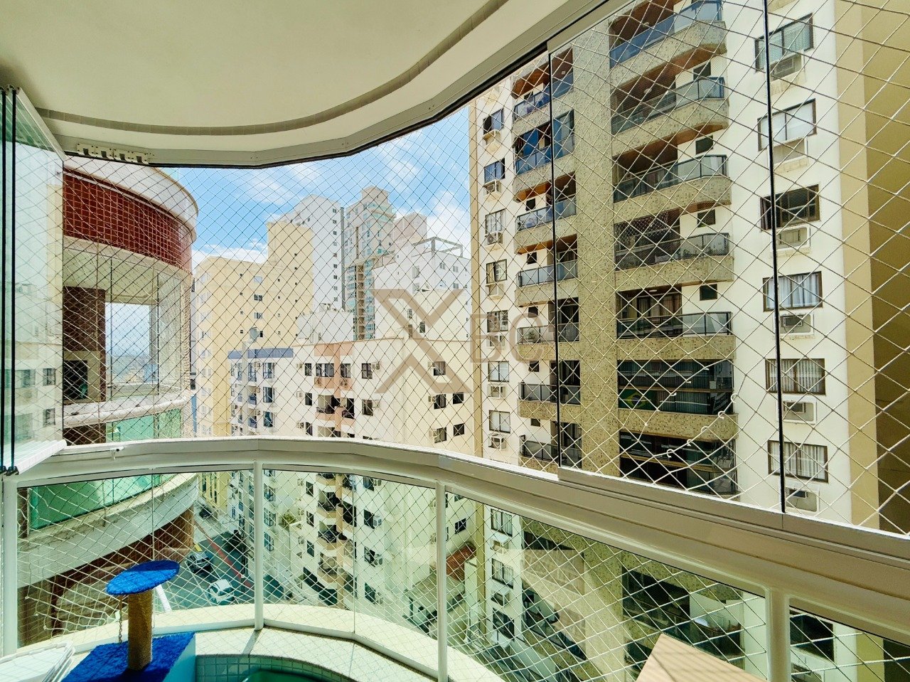 Apartamento à Venda no Centro de Balneário Camboriú - 143 m², 3 Suítes e Lazer Completo - padrao Embraed