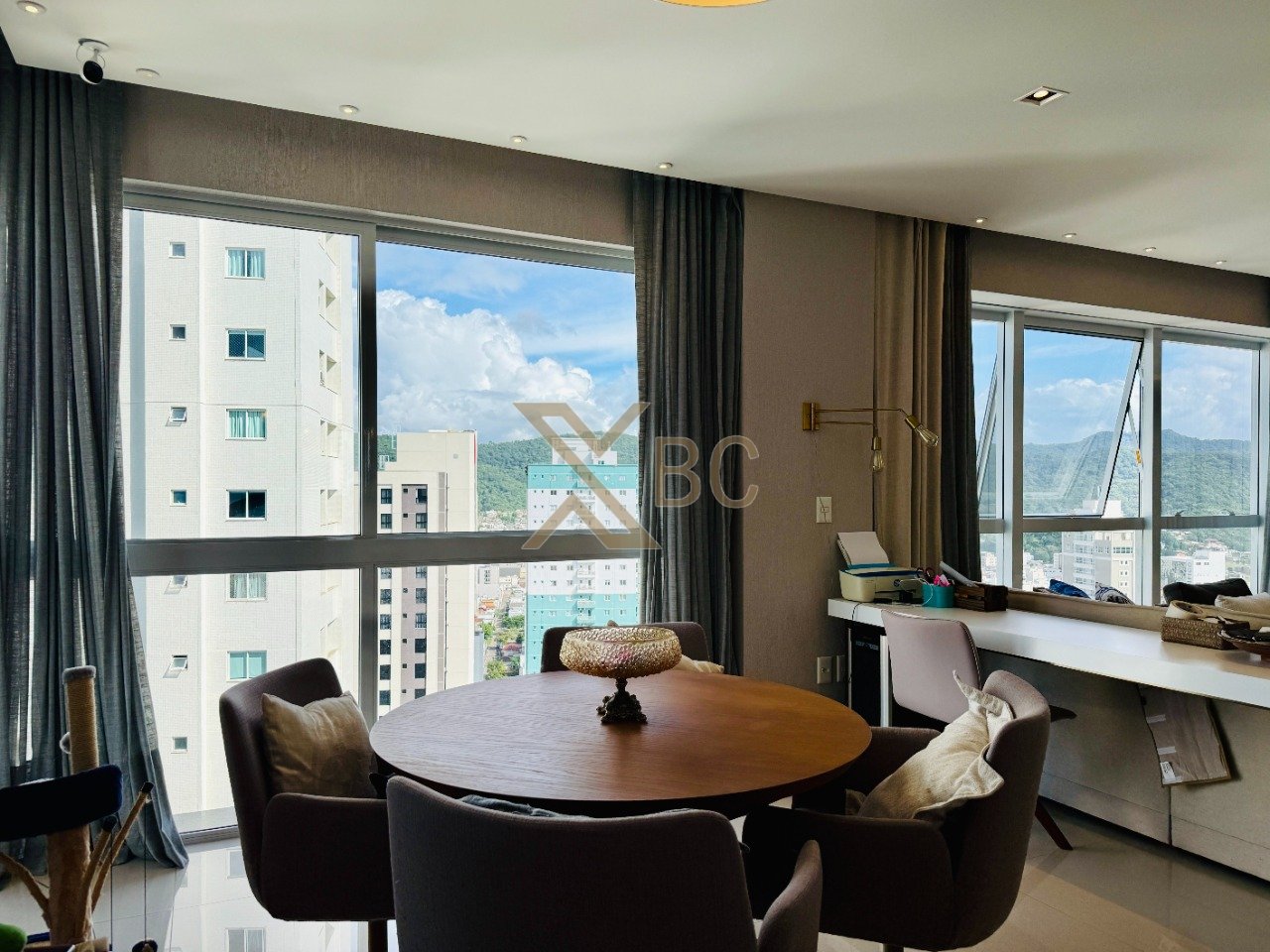 Acqualina Residence Embraed - Apartamento com 4 suítes, 168m² e alto padrão no Centro de Balneário Camboriú