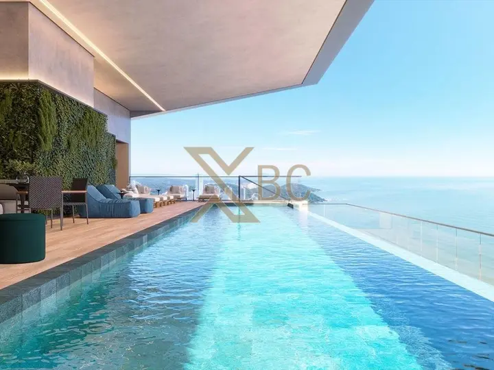 Harmony Ocean Front - Penthouse frente mar com 6 suítes e 6 vagas na Avenida Atlântica em Balneário Camboriú
