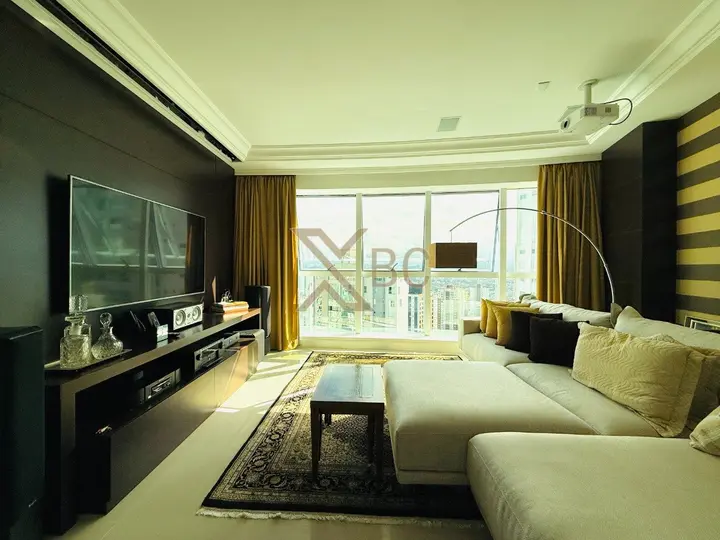 Apartamento Padrão Embraed à Venda na Avenida Brasil | Edifício Alexandria no Centro de Balneário Camboriú