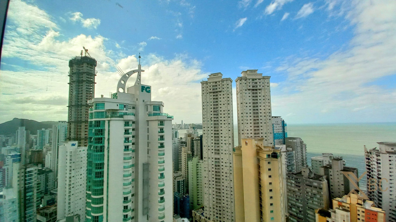 Magnifique Tower - Centro Sul | Apartamento Vista Mar em Andar Alto à Venda em Balneário Camboriú