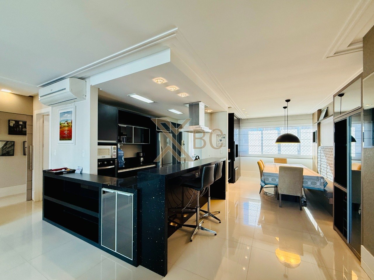 Apartamento Mobiliado pronto pra morar com lazer e rua reta ao mar