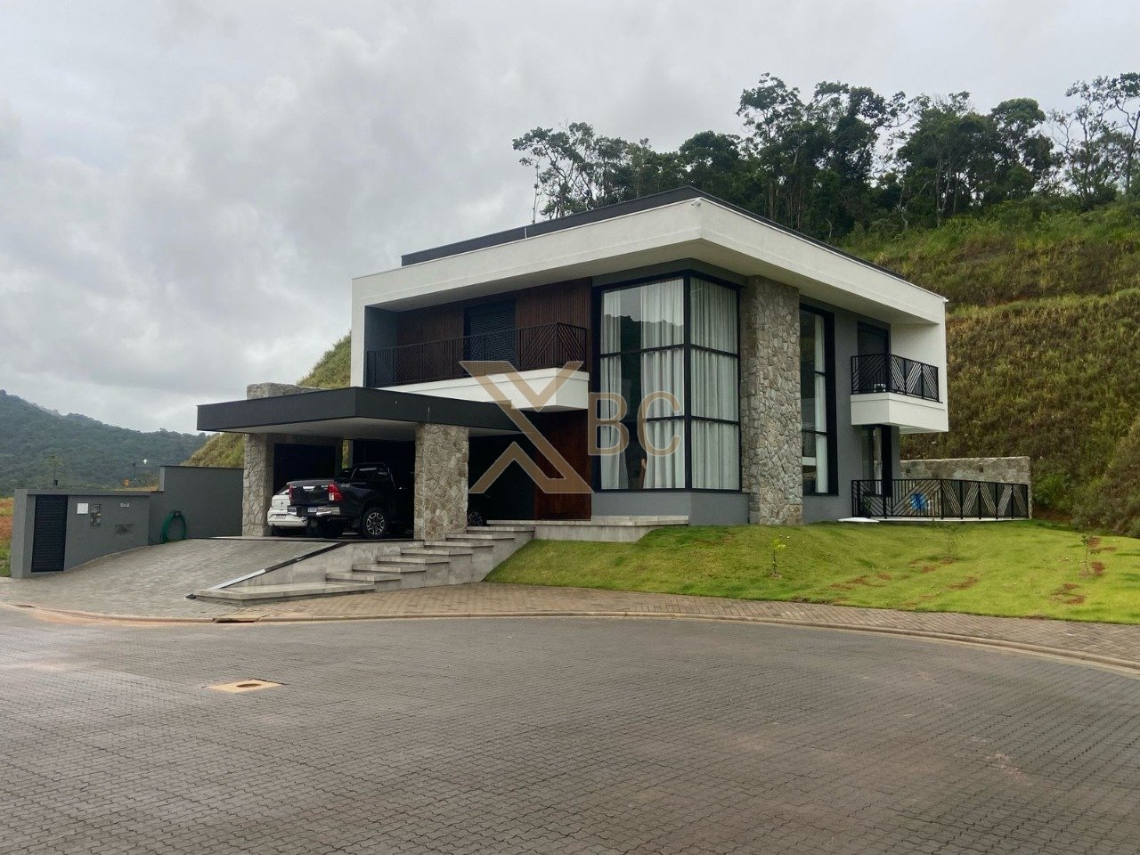Casa Colinas de Camboriú à Venda