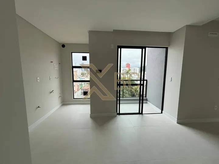 Easy - Apartamento à venda 2 dormitórios nos Municípios