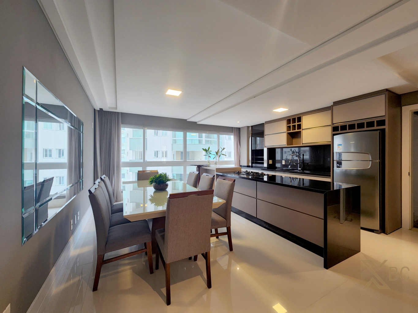 Ed. Essence Residence - Pioneiros | Apartamento Vista Mar com 3 Suítes e 3 Vagas em Balneário Camboriú