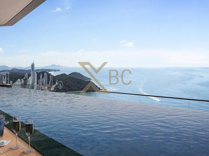 Harmony Ocean Front - Penthouse frente mar com 6 suítes e 6 vagas na Avenida Atlântica em Balneário Camboriú