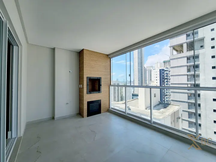 Apartamento Alto Padrão à Venda no Pontal Di Vitta - Barra Norte de Balneário Camboriú