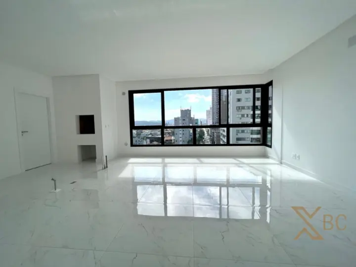 Porto Rotterdam Residence - Apartamento com 3 Suítes à Venda no Centro de Balneário Camboriú