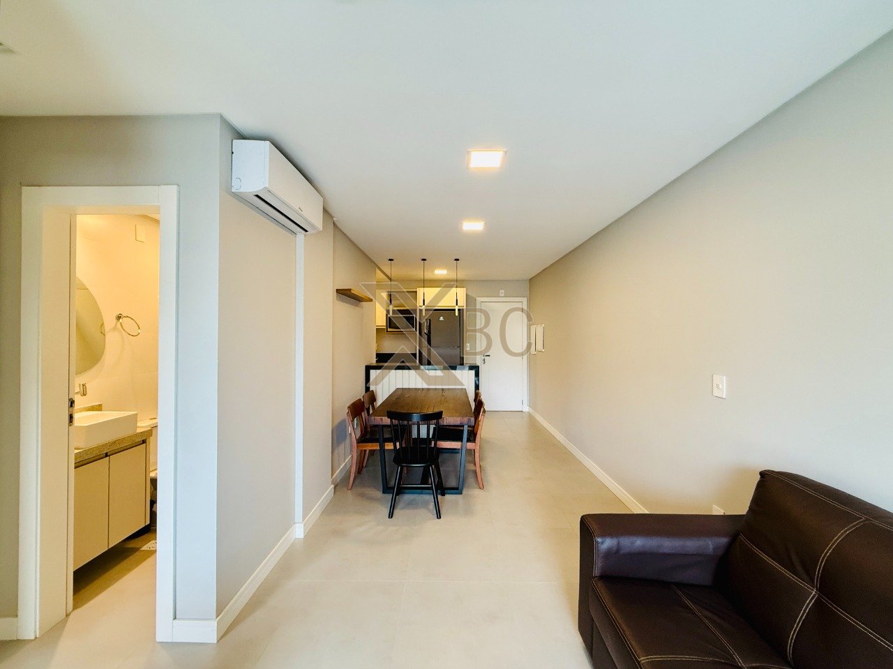 Apartamento para Alugar em Balneário Camboriú - Edifício En Side Residence
