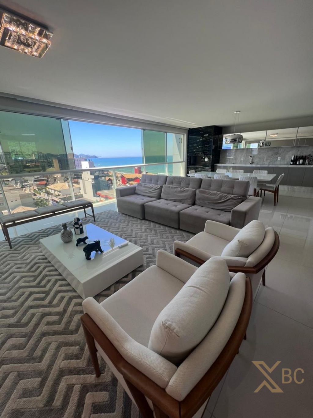 Apartamento à Venda na Praia Brava | 4 Suítes | Frente Mar | Mirage Residence