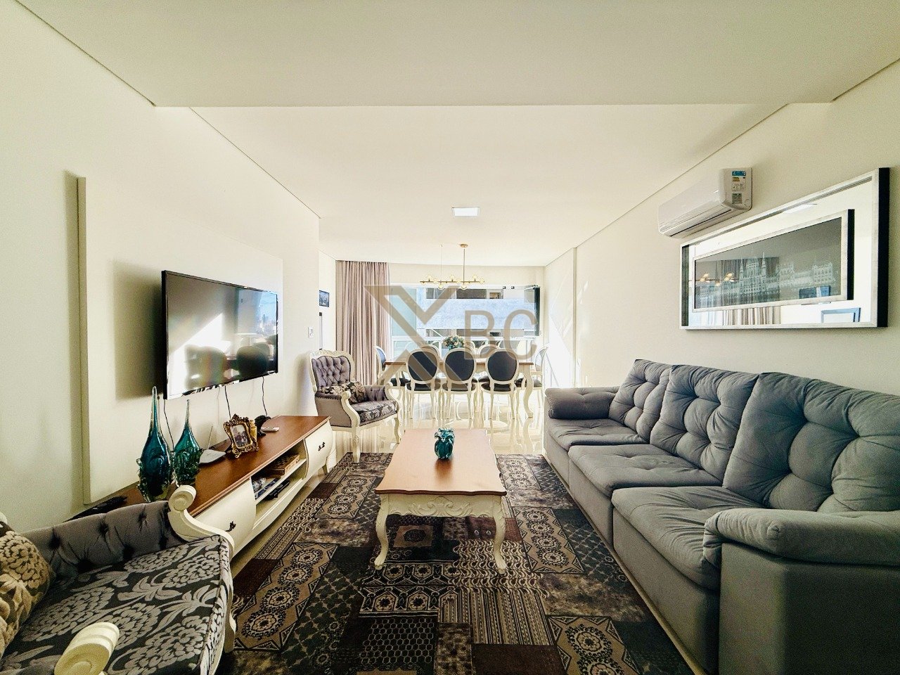 Apartamento à Venda Edifício Terra e Mar no Centro de Balneário Camboriú | 131m², 3 Suítes e 3 Vagas
