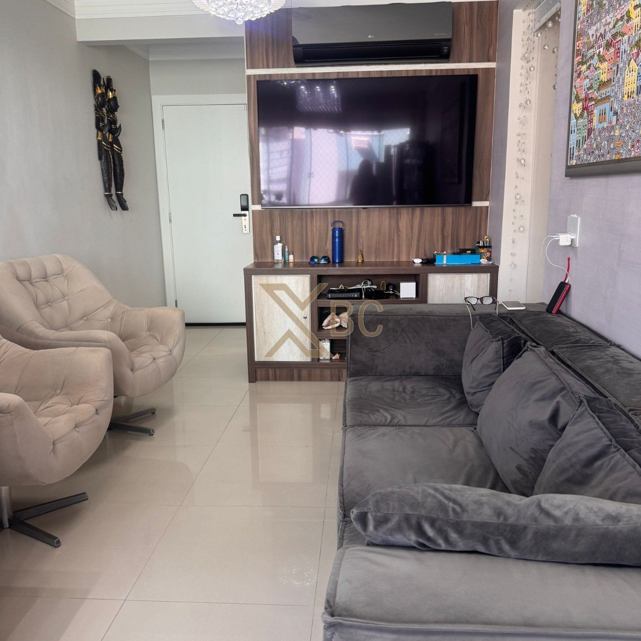 Edifício Jatiuca - Apartamento com 2 dormitórios à venda no Centro de Balneário Camboriú