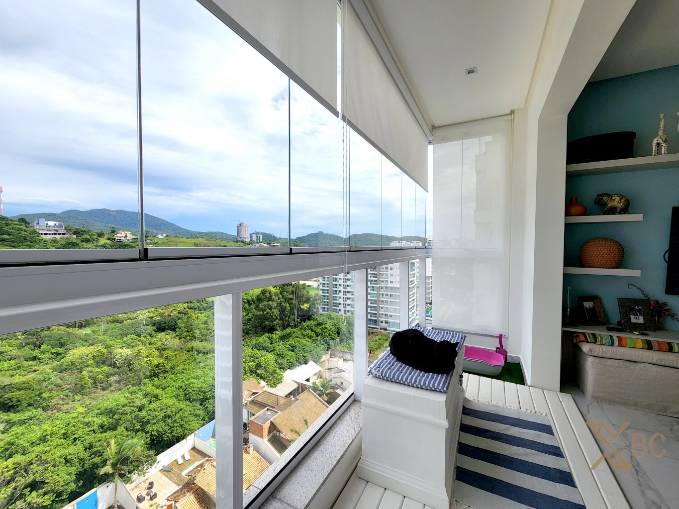 Apartamento Mobiliado à Venda no Brava Arts - Praia Brava, Itajaí