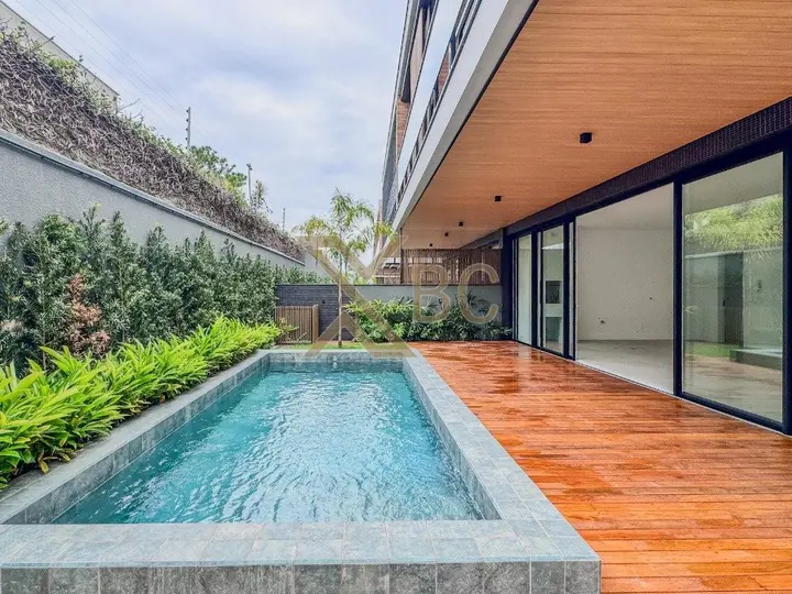 Pátio Estaleiro - Casas exclusivas de alto padrão na Praia do Estaleiro em Balneário Camboriú