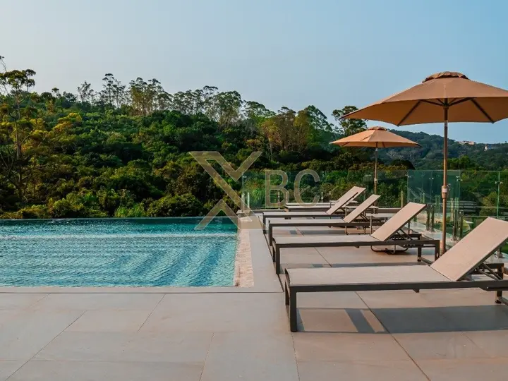 Torres da Brava - Brisa | Apartamento com 3 dormitórios e lazer completo na Praia Brava em Itajaí
