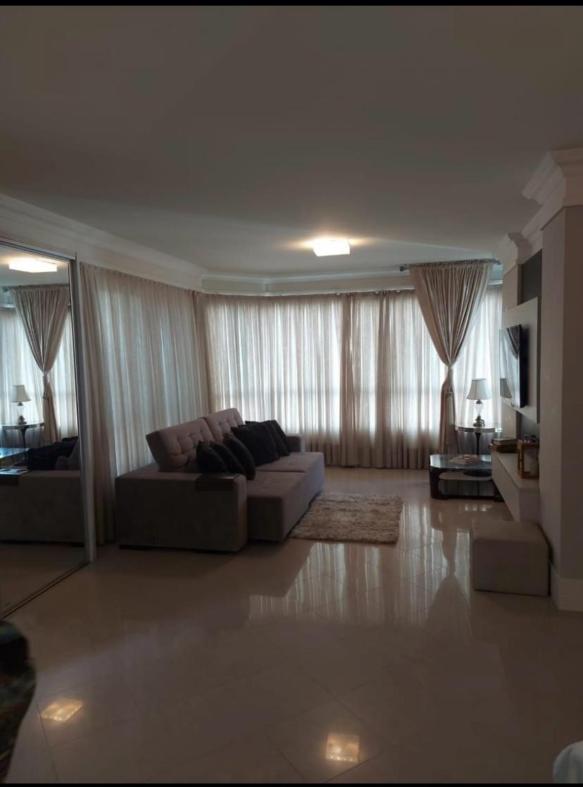 Apartamento Mobiliado à Venda no Promenade Residence - Centro-Sul de Balneário Camboriú