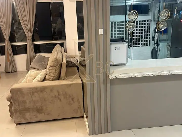 Edifício Itamaraty - Apartamento Frente Mar em Balneário Camboriú