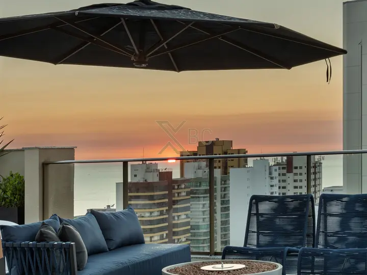 Admirá - Apartamento de alto padrão com 4 suítes no Centro de Balneário Camboriú