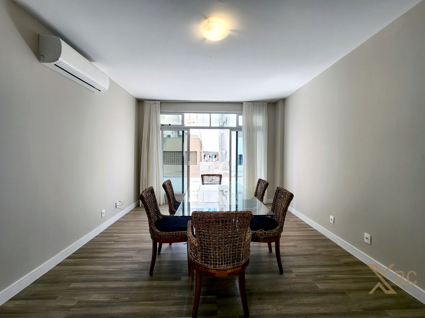 Edifício Santa Marina - Centro | Apartamento quadra mar com 3 dormitórios à venda em Balneário Camboriú