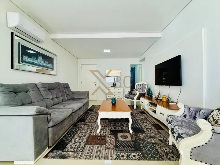 Apartamento à Venda Edifício Terra e Mar no Centro de Balneário Camboriú | 131m², 3 Suítes e 3 Vagas