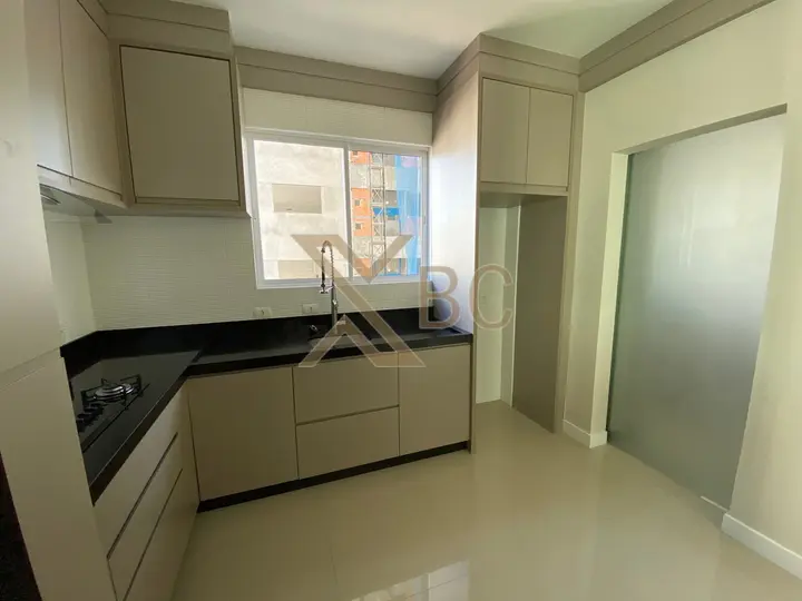 Apartamento à venda 1 suíte no Centro