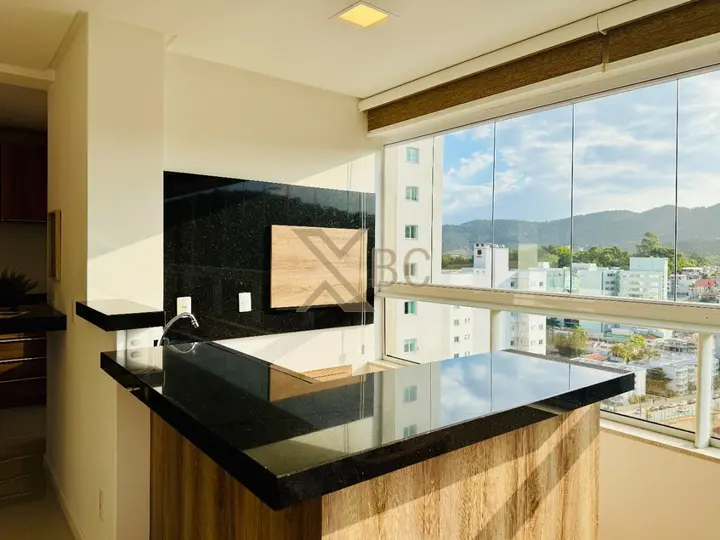 Apartamento com Vista para o Mar à Venda em Balneário Camboriú - Edifício Farol Ponta do Mel