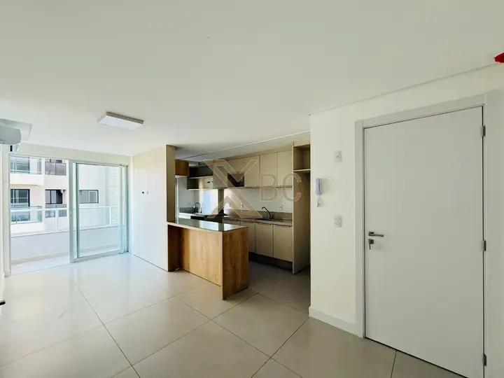 Edifício Duo Praia Brava - Apartamento para locação anual com 2 dormitórios (1 suíte) na Praia Brava