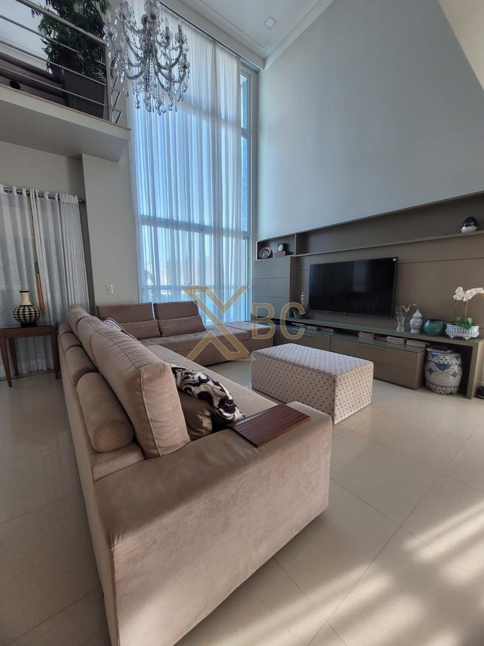 Apartamento à venda no Edifício Vermont - Centro de Balneário Camboriú