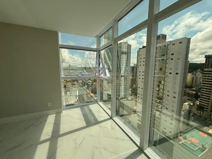 Horizon Residence Balneário Camboriú - Apartamento com 3 Suítes e Terraço Aberto no Centro