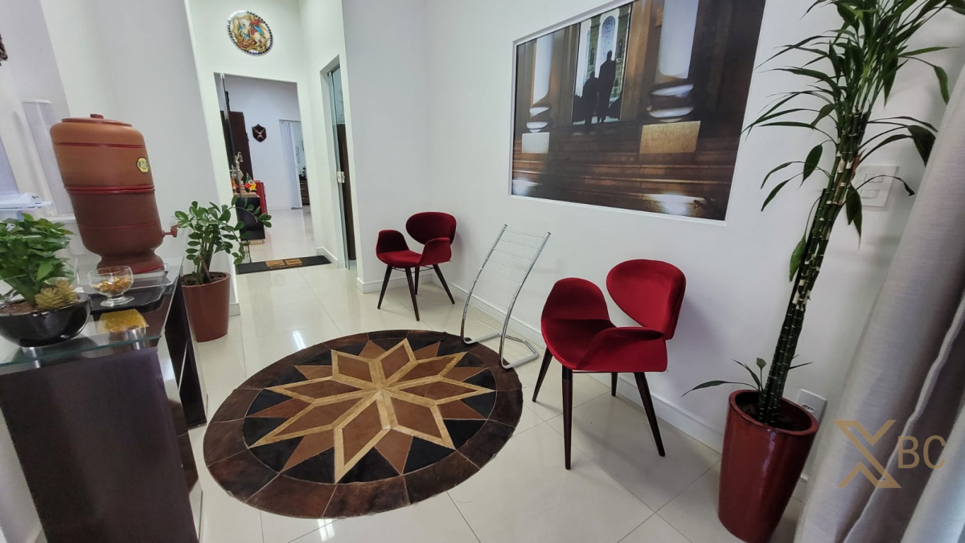 Sala Comercial à Venda no Edifício L?Essence - Centro de Balneário Camboriú/SC